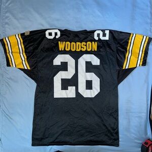 -Vintage Wilson Rod Woodson Pittsburgh Steelers Jersey
-Size XL